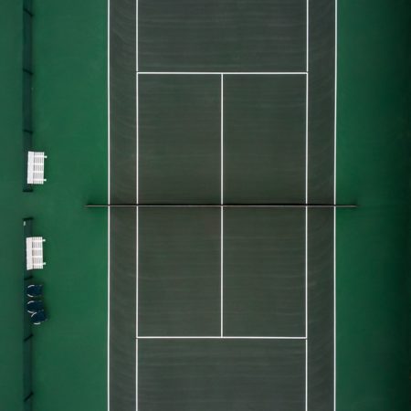 Quelles sont les étapes clés d’une construction court de tennis à Nice pour les académies de tennis ?